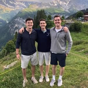 Meet your Posher, Brian